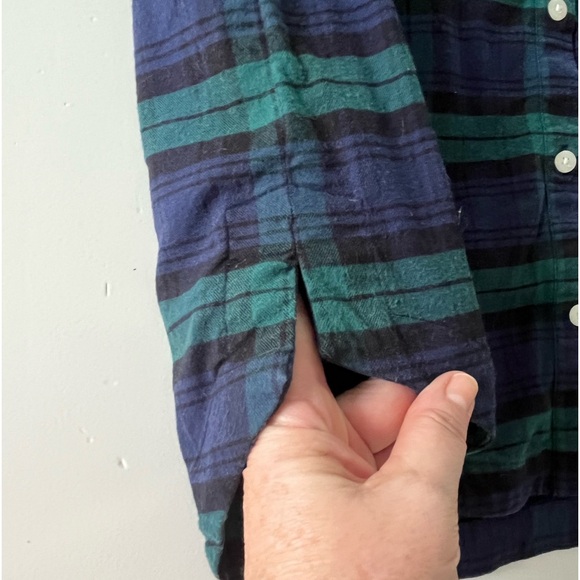 VINEYARD VINES | S | Cozy Night Shirt | 19” pit to pit - Picture 4 of 10